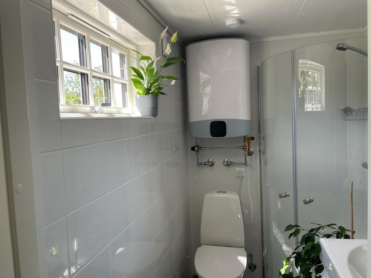 Mini Villa Stockholm Alvsjo S61 Buitenkant foto