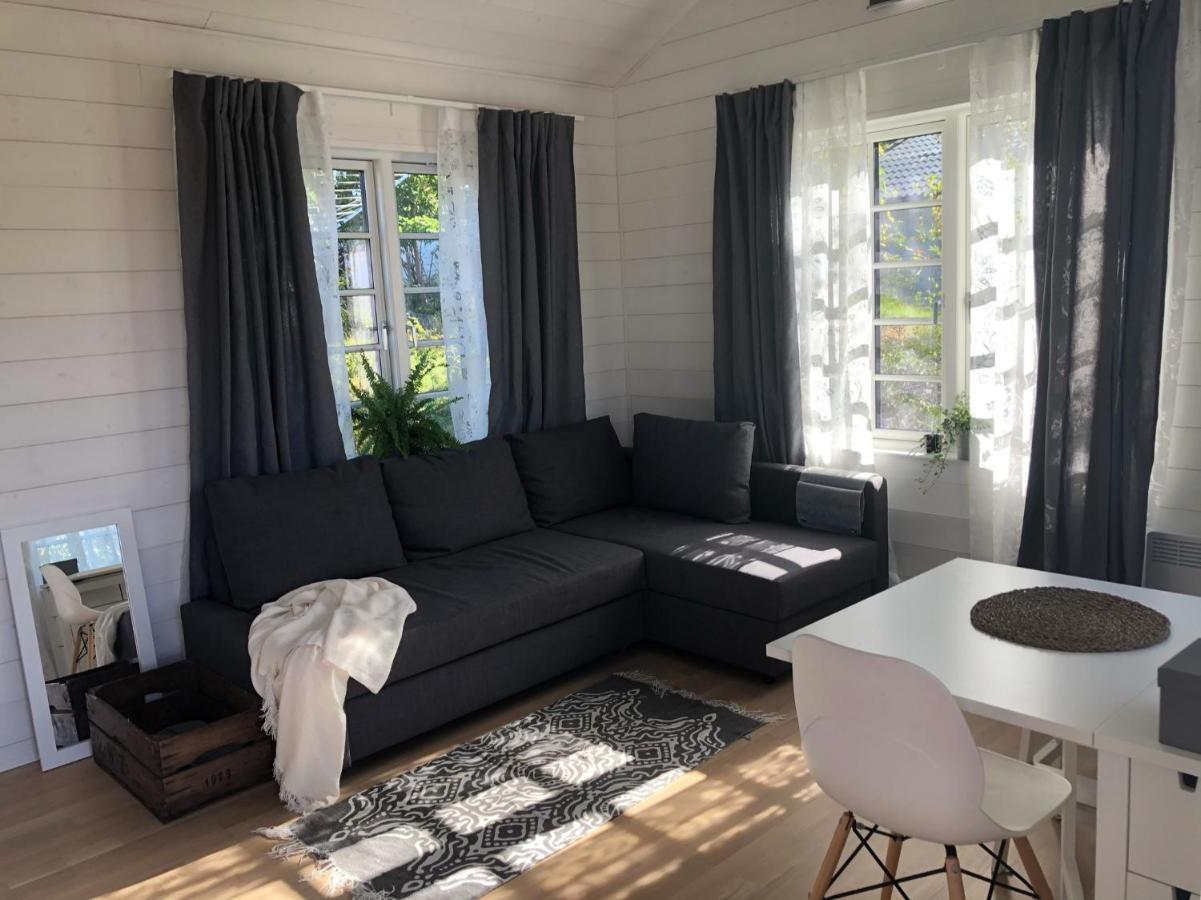 Mini Villa Stockholm Alvsjo S61 Buitenkant foto