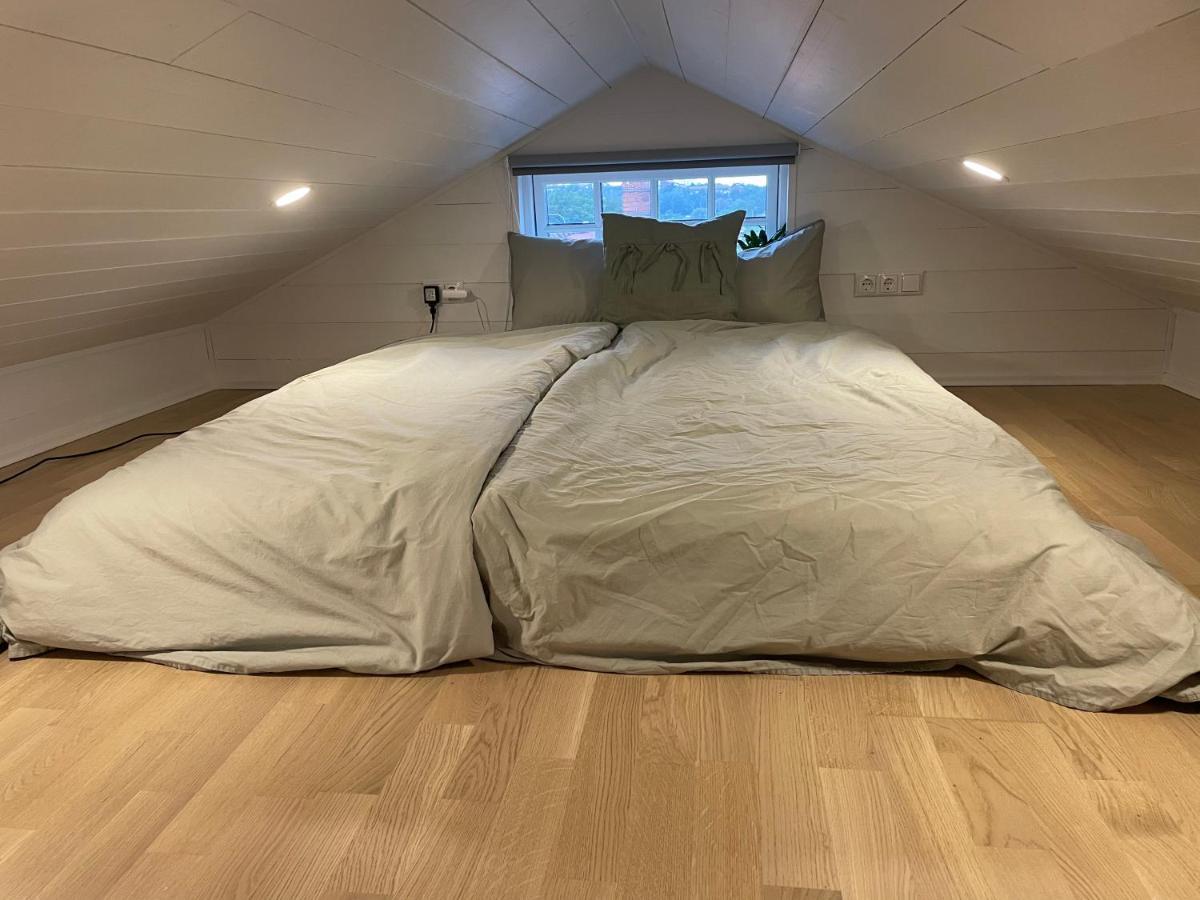 Mini Villa Stockholm Alvsjo S61 Buitenkant foto